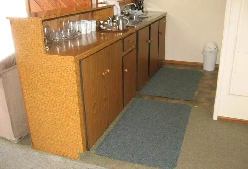 Tongariro River Motel