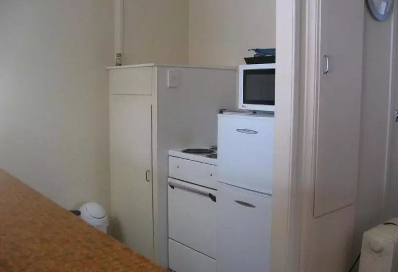 Tongariro River Motel