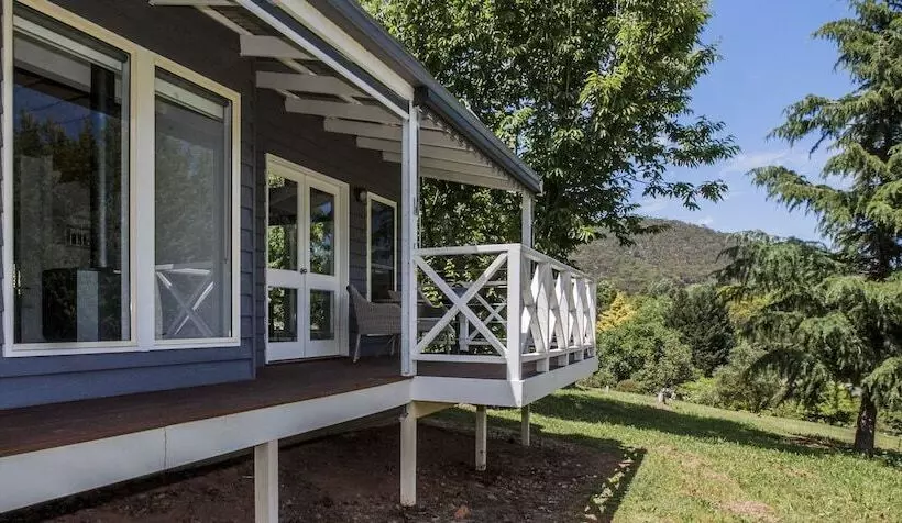 هتل Abbys Cottages Bright