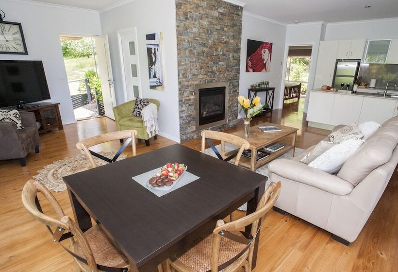 فندق Abbys Cottages Bright