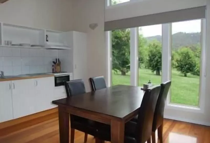هتل Abbys Cottages Bright