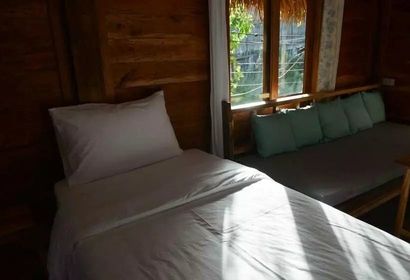 ホテル Baan​ Tonlamphu​ Pakpra