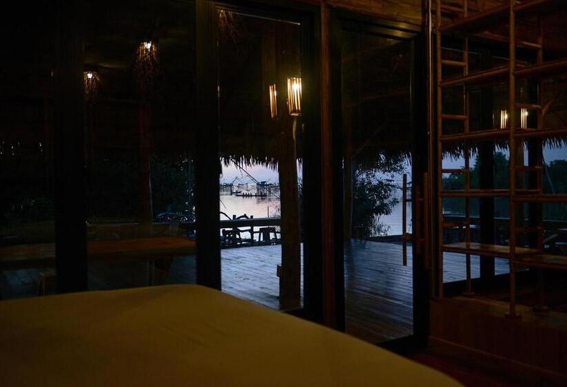 ホテル Baan​ Tonlamphu​ Pakpra