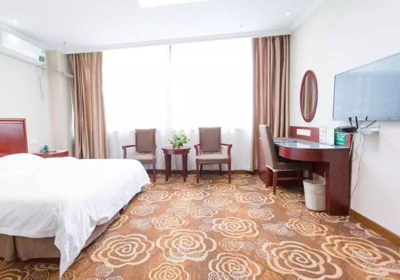 Hotelli Greentree Inn Shandong Jining Weishan Lake National Wetland Park Business