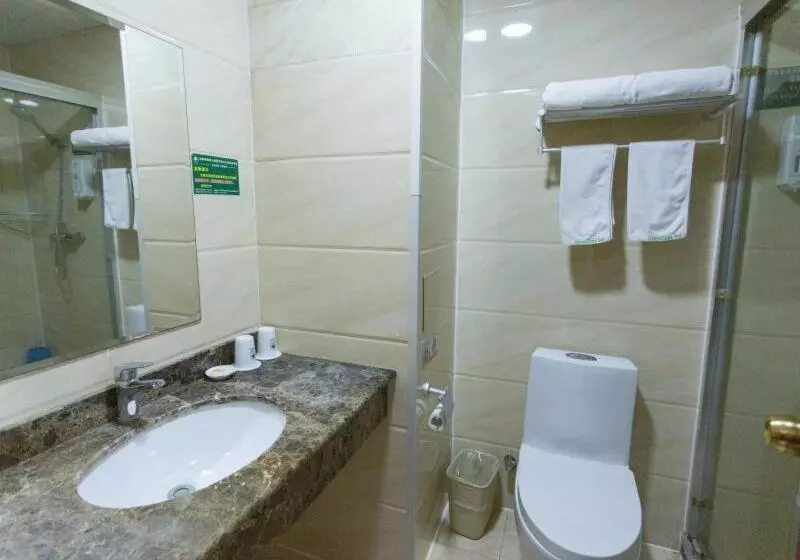 Hotelli Greentree Inn Shandong Jining Weishan Lake National Wetland Park Business