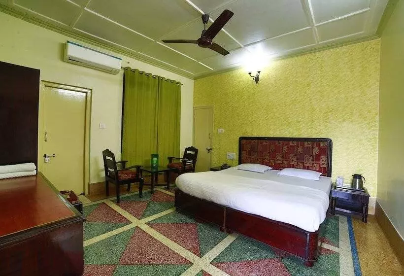 Hôtel Samrat International