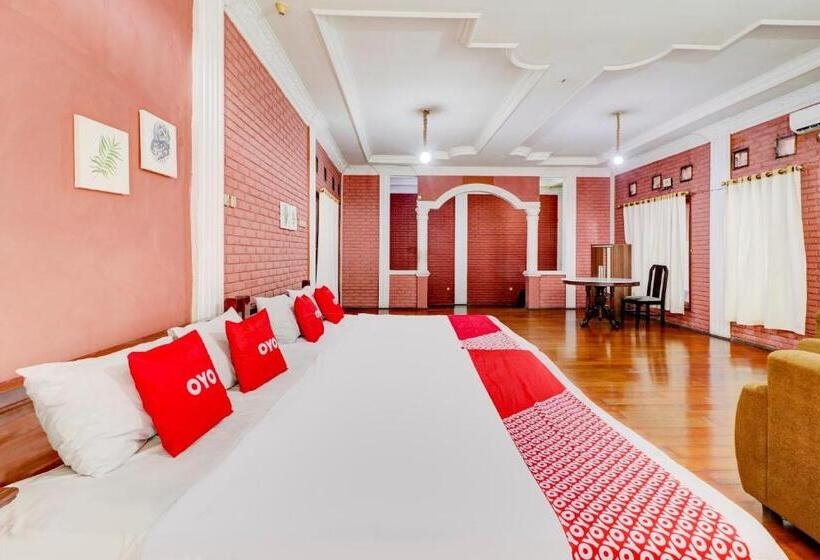 هتل Wisma Acidalia Syariah