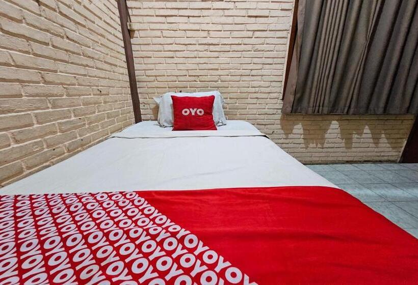 هتل Wisma Acidalia Syariah