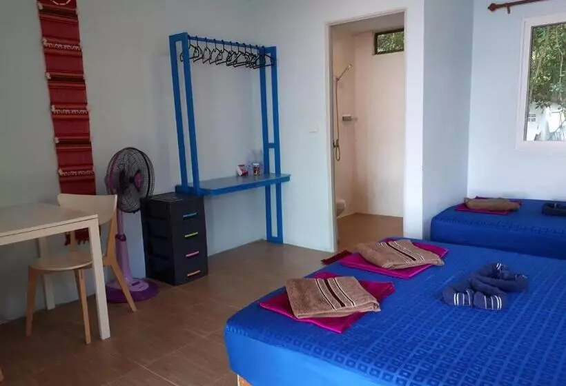 استراحتگاه Phayam Friends