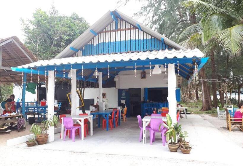 Курорт Phayam Friends