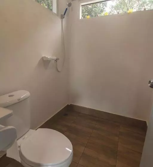 استراحتگاه Phayam Friends