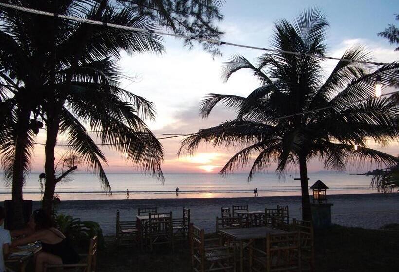 Курорт Phayam Friends