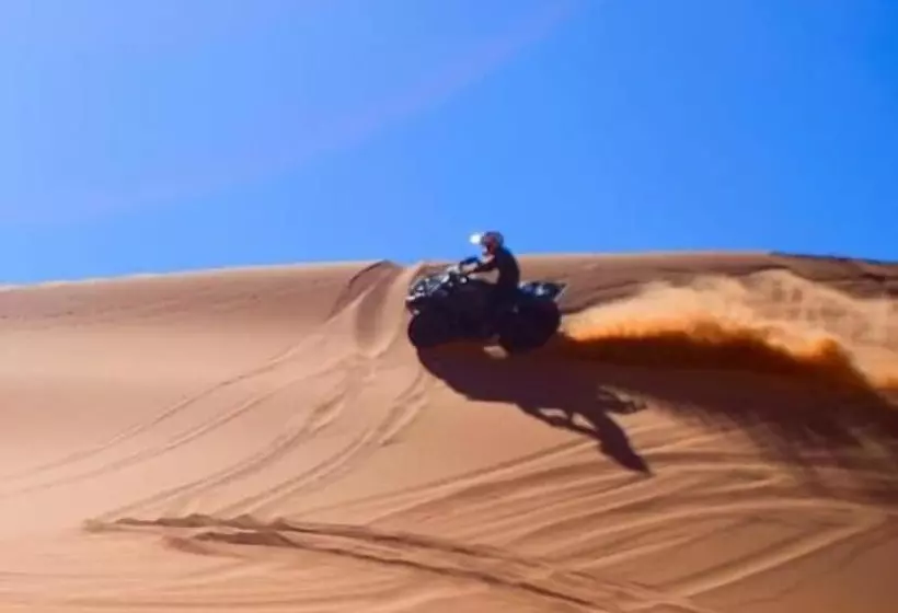 Hotelli Itran Royal Camp