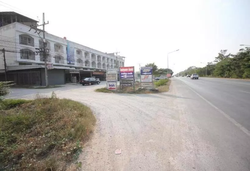 ホテル Oyo 496 Chok Phikul Thong Resort