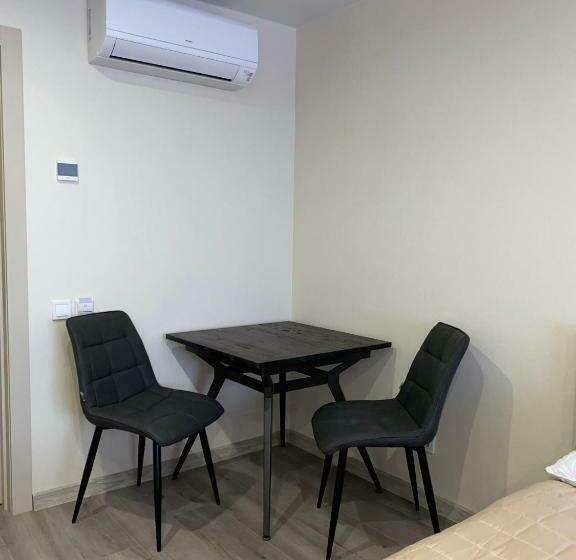 فندق Prestige Apartments Berezinka