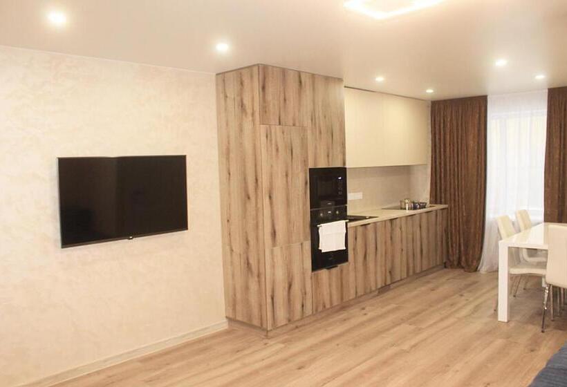 فندق Prestige Apartments Berezinka