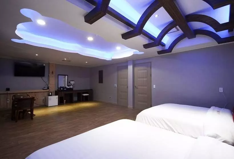 モーテル Namwon Bali