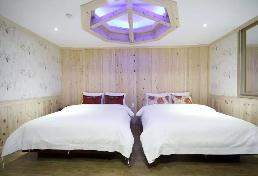 モーテル Namwon Bali