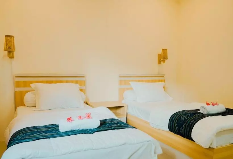 ペンション Zamzam Anjani Villa