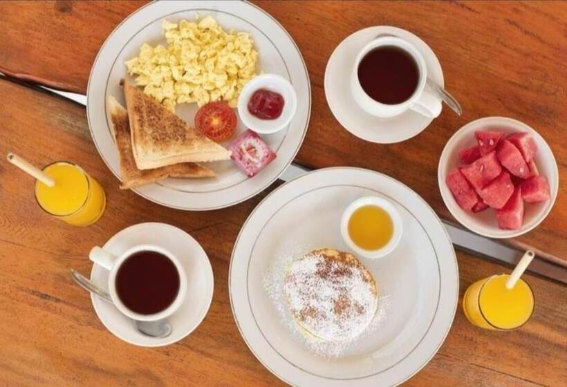 بنسيون Zamzam Anjani Villa