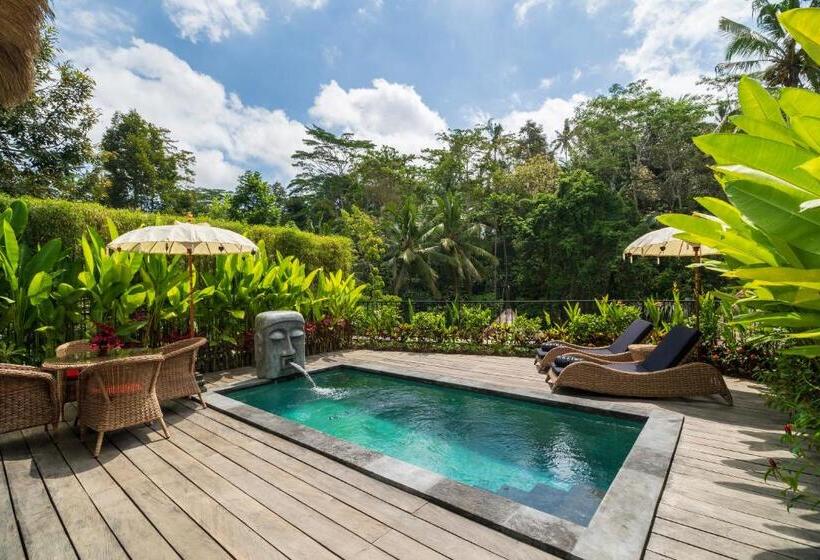 منتجع Keliki Luxury Lodge