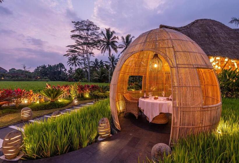 منتجع Keliki Luxury Lodge