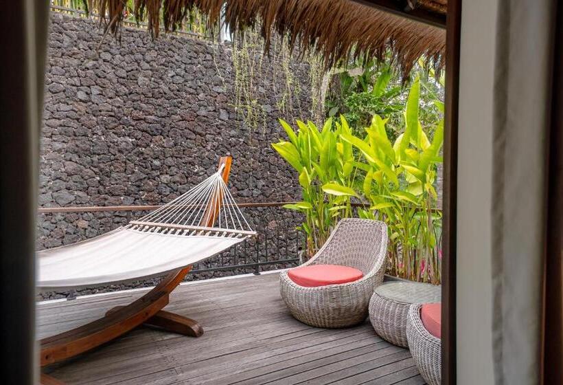 منتجع Keliki Luxury Lodge