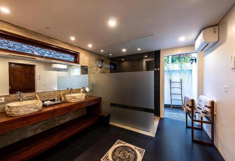 منتجع Keliki Luxury Lodge