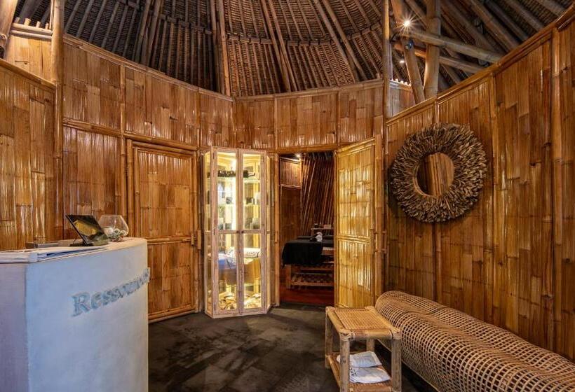 منتجع Keliki Luxury Lodge