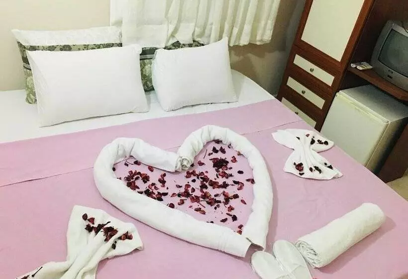 Yasmin Otel
