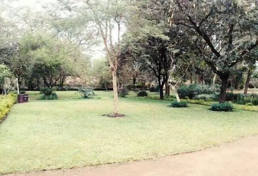 هتل Barefoot Lodge And Safaris   Malawi