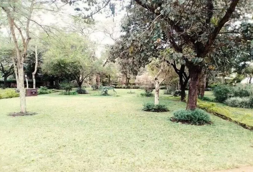 هتل Barefoot Lodge And Safaris   Malawi