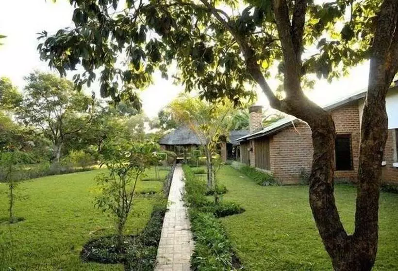هتل Barefoot Lodge And Safaris   Malawi