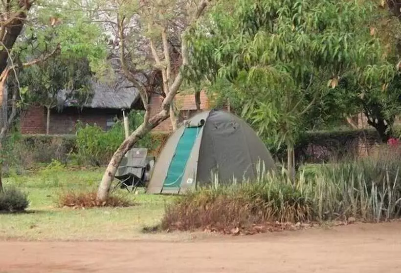 هتل Barefoot Lodge And Safaris   Malawi