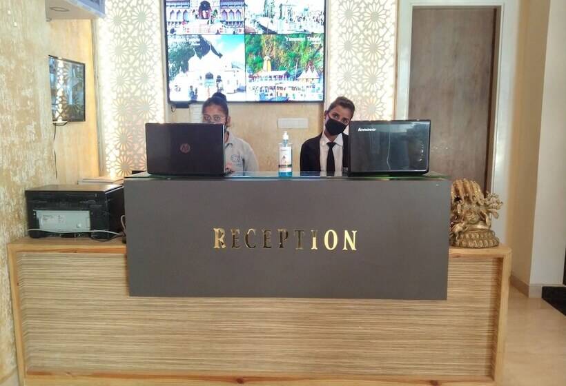 هتل Dewdrop Pride Inn