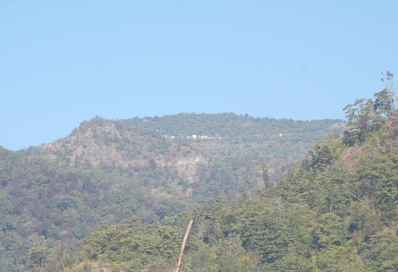 هتل Dewdrop Pride Inn