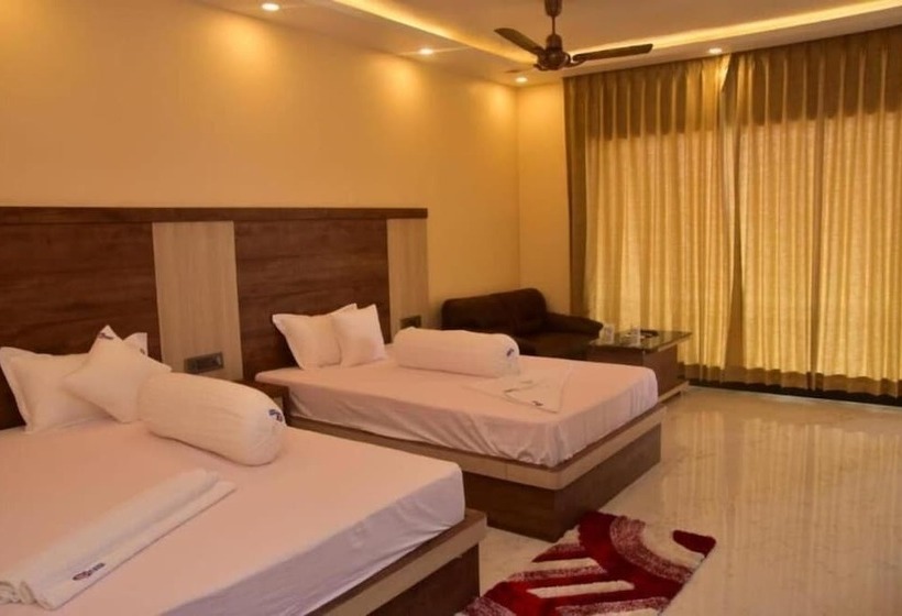 호텔 Grand Beach Resort