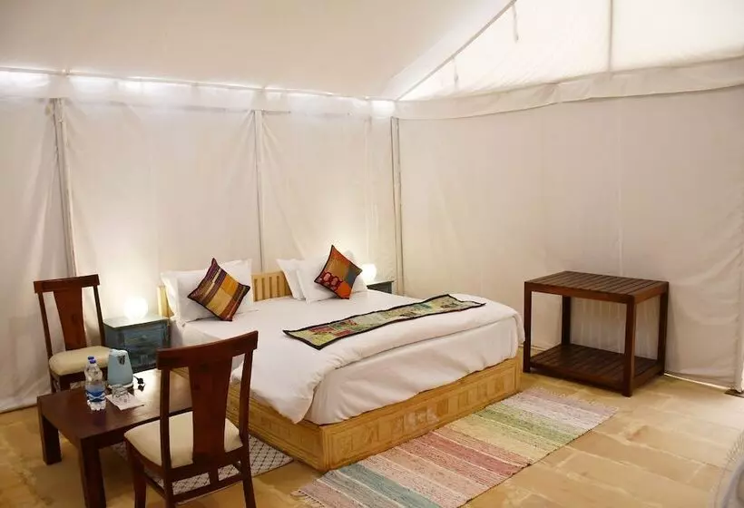 هتل Sangram Desert Camp