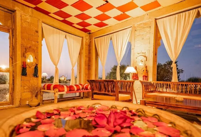 هتل Sangram Desert Camp