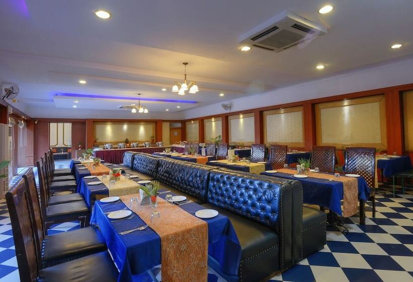 فندق Treehouse Amaara  Pure Vegetarian Resort