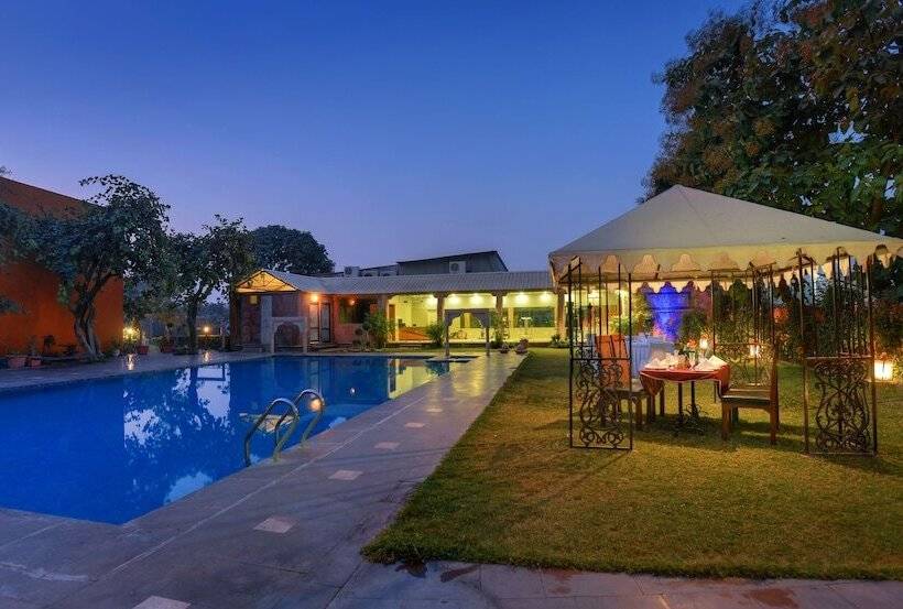 فندق Treehouse Amaara  Pure Vegetarian Resort