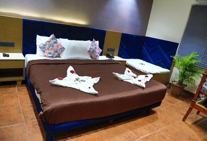 فندق Treehouse Amaara  Pure Vegetarian Resort