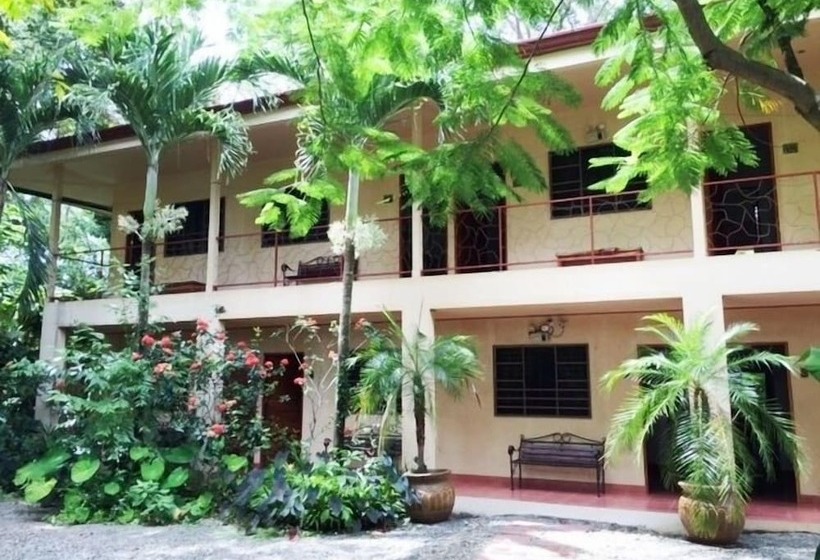 هتل Tropical Sands Dominical Eco Inn