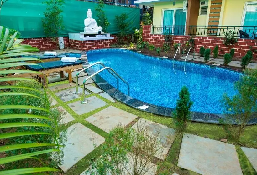 Mariners Bay Suites