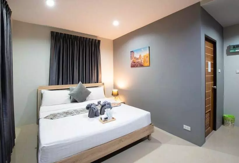 The Living Hotel Samutprakan