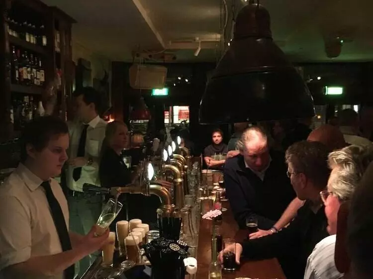 Общежитие Beach Hotel Katwijk