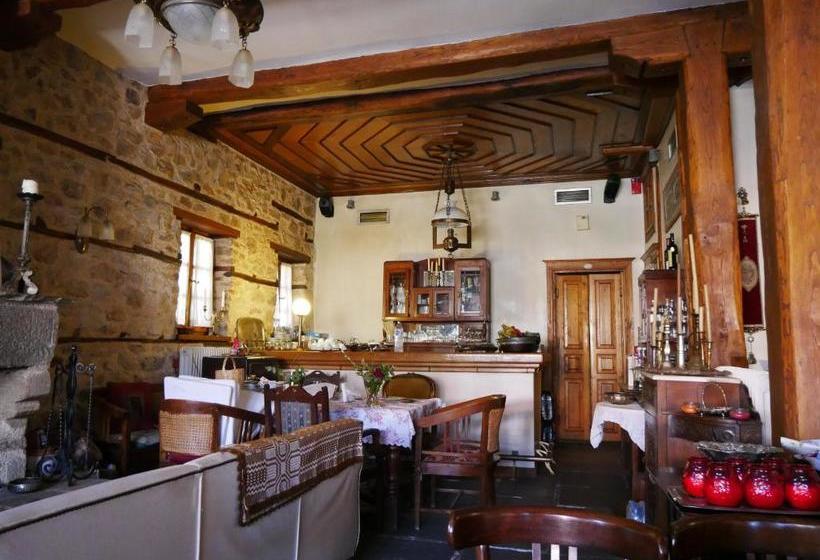 Oikia Alexandrou Traditional Inn