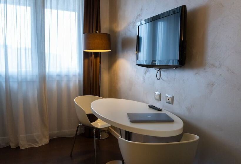 Cavallo Hotel Noventa Di Piave