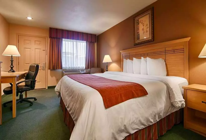 Отель Best Western Plus Hartford Lodge