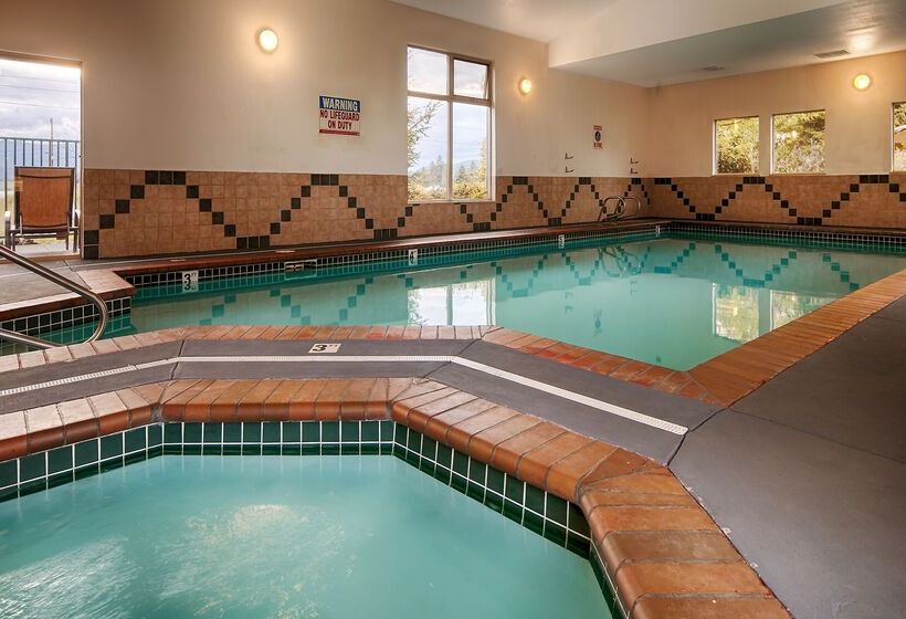 בית מלון כפרי Best Western Plus Hartford Lodge